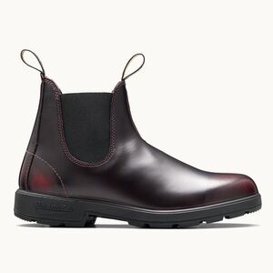 NWOB Blundstone Women’s Original #2412 Chelsea Boots in Bordeaux Brush